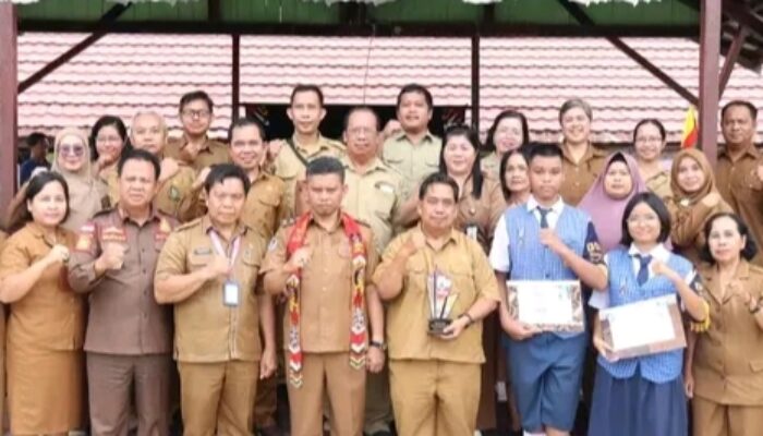 Wabup Katingan Pastikan Fasilitas Pendidikan Memadai di SMPN 1 Katingan Hilir