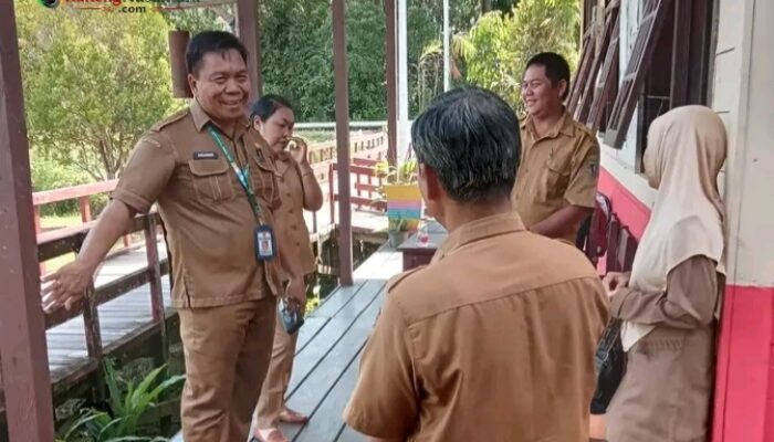 Kadisdik Katingan Tinjau Langsung TKA, Pastikan Berjalan Lancar
