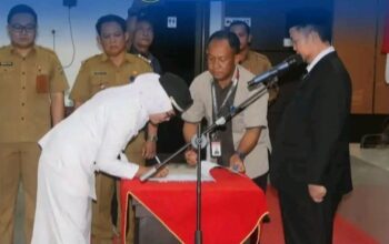 Bupati Saiful Ingatkan Pejabat Desa Jalankan Amanah dengan Tanggung Jawab