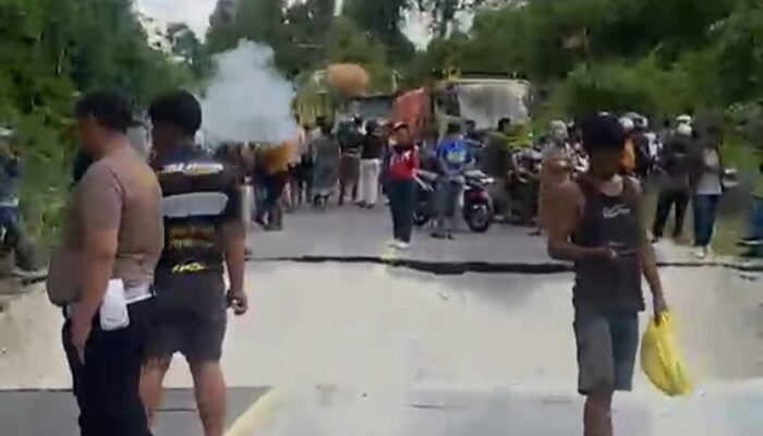 Jembatan Pal 11 Ambruk, Akses Menuju Kereng Pangi Terhenti