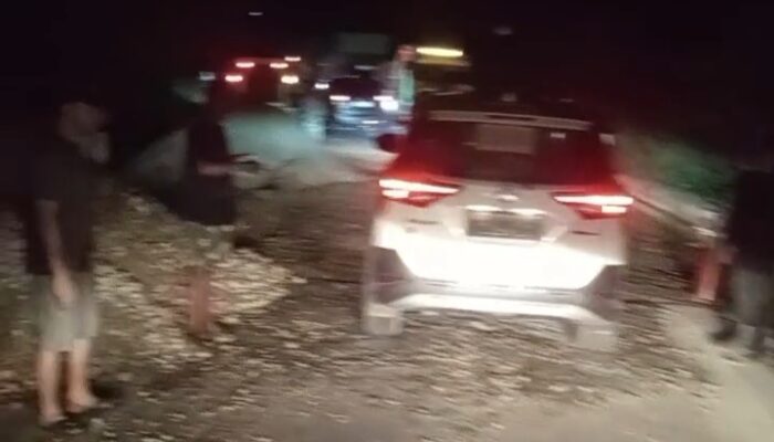 Jalan Trans Kalimantan KM 11 Kembali Bisa Dilalui Setelah Gorong-gorong Diperbaiki