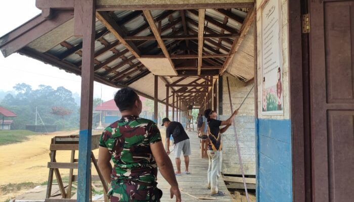 Wujud Kepedulian Pendidikan, TNI Rehabilitasi Sekolah di Tumbang Atei