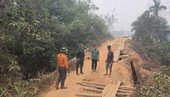 Akses Lebih Baik untuk Warga Pedalaman, Dandim 1019 Katingan Cek Jalan Desa dan Jembatan 
